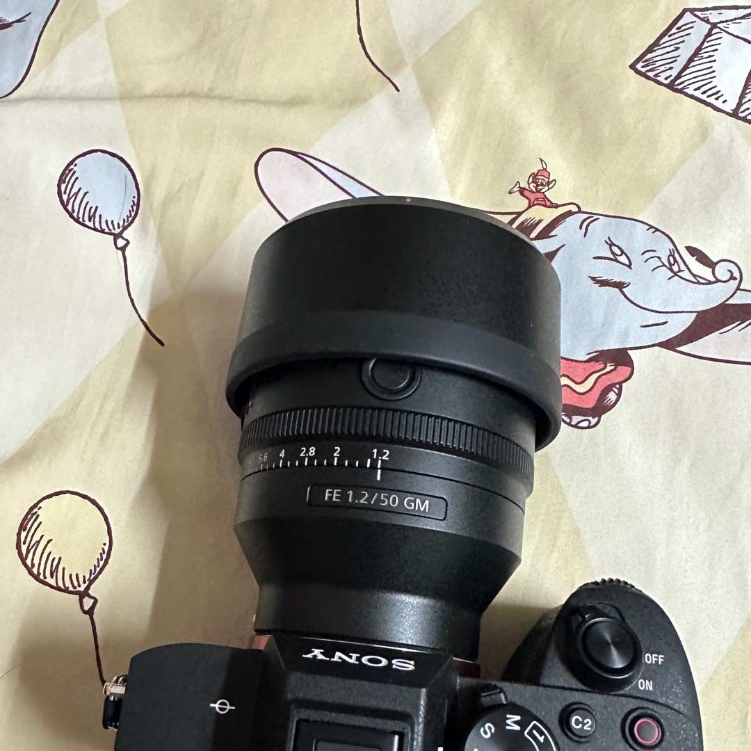 SONY FE 50mm F1.2 GM, 攝影器材, 鏡頭及裝備- Carousell