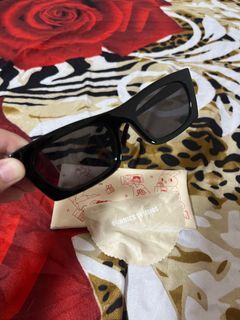Sunnies Studios Zio