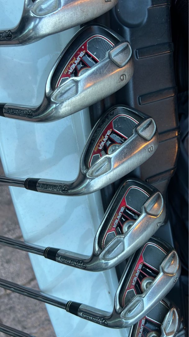 Taylormade burner plus irons 5P, Sports Equipment, Sports & Games
