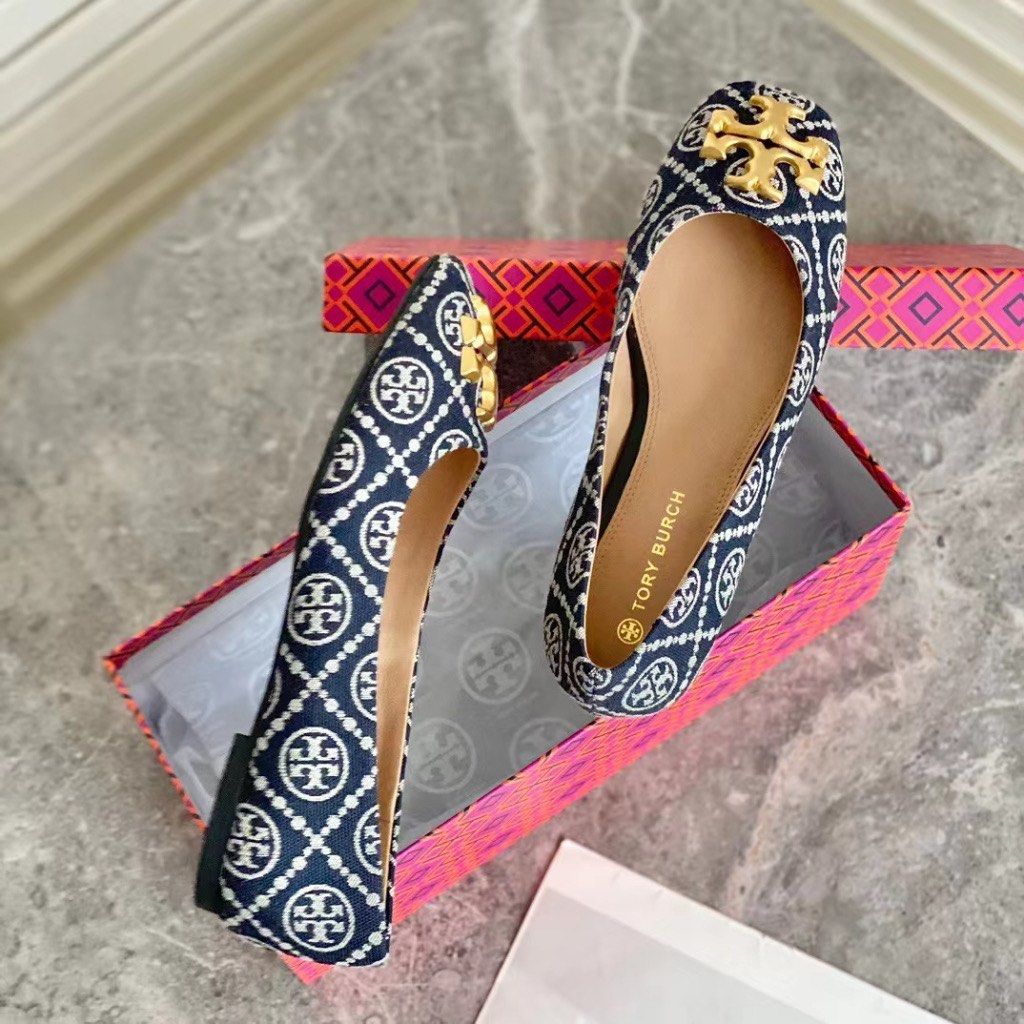 Monogrammed best sale ballet flats