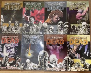 The Walking Dead Volume 4 to 11 – Kirkman, Adlard and Rathburn (Sold as set) 3000