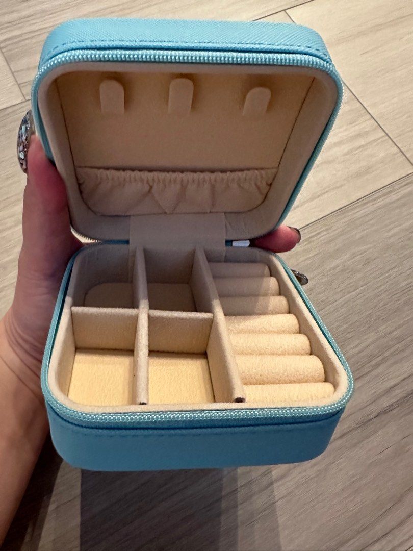 Tiffany blue travel jewelry box