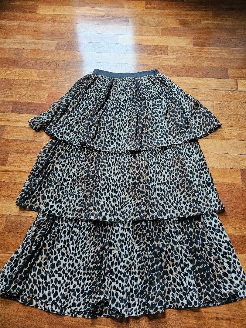 Topshop floor length geo printed skirt in caramel | atlaspt.org