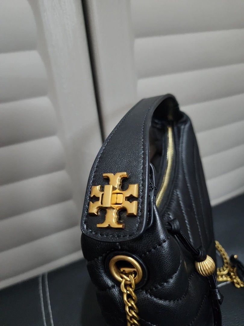 Tory Burch Kira Bag In Half Moon Chevron in Black