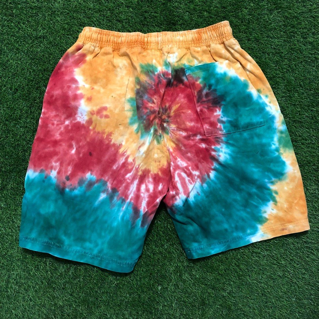 mens tie dye short