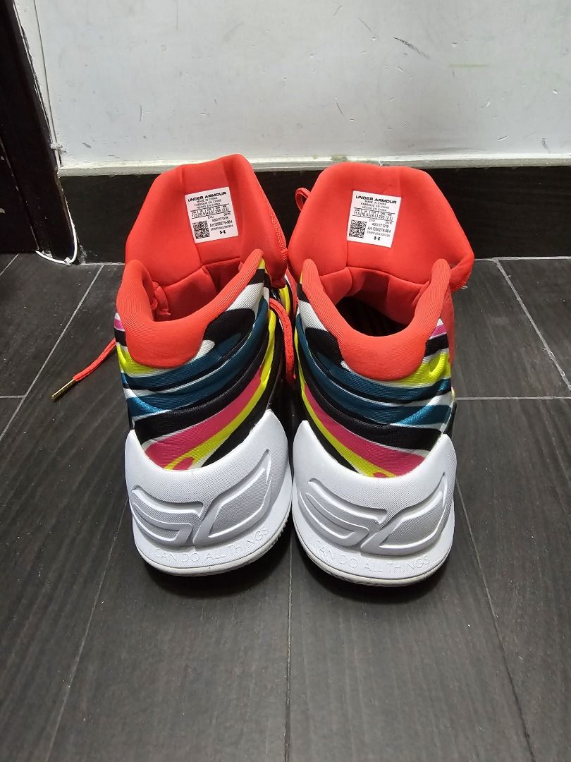 Curry 3 cny store