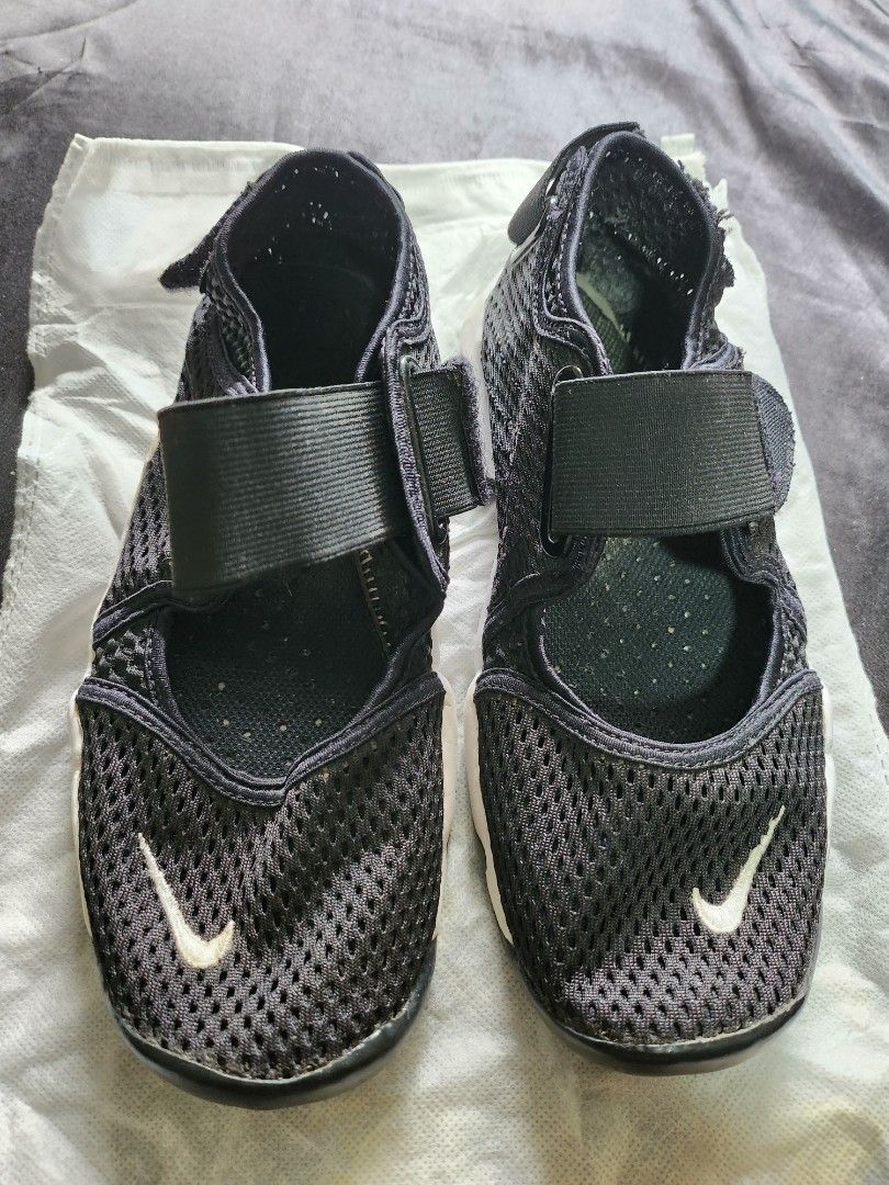 Nike air sales rift womens black