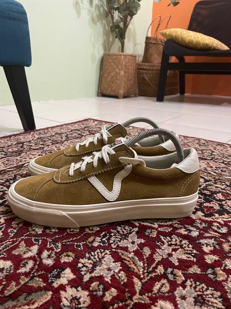Vans epoch cumin top