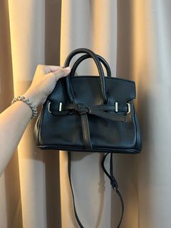 (Category: ) located in . Submitted by nf.preloved (Listing ID 1254189381, Image 1). Description: .