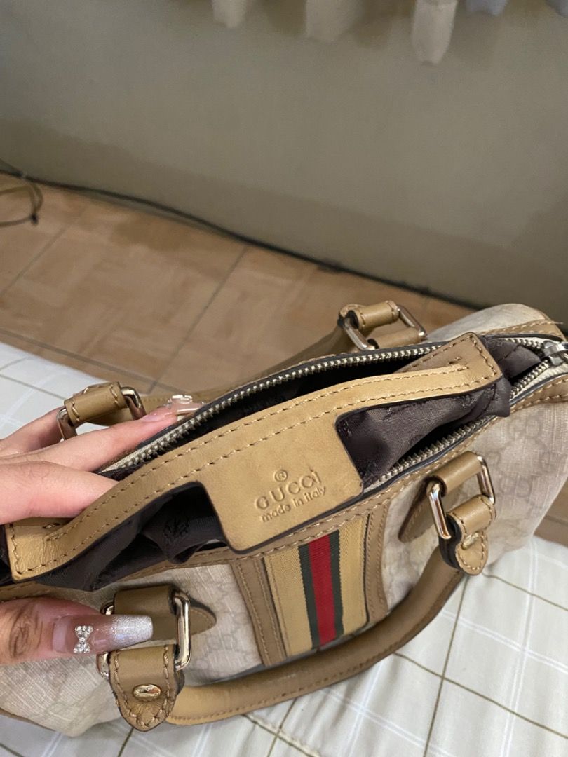 Y2k Vintage Gucci mini bag, Luxury, Bags & Wallets on Carousell