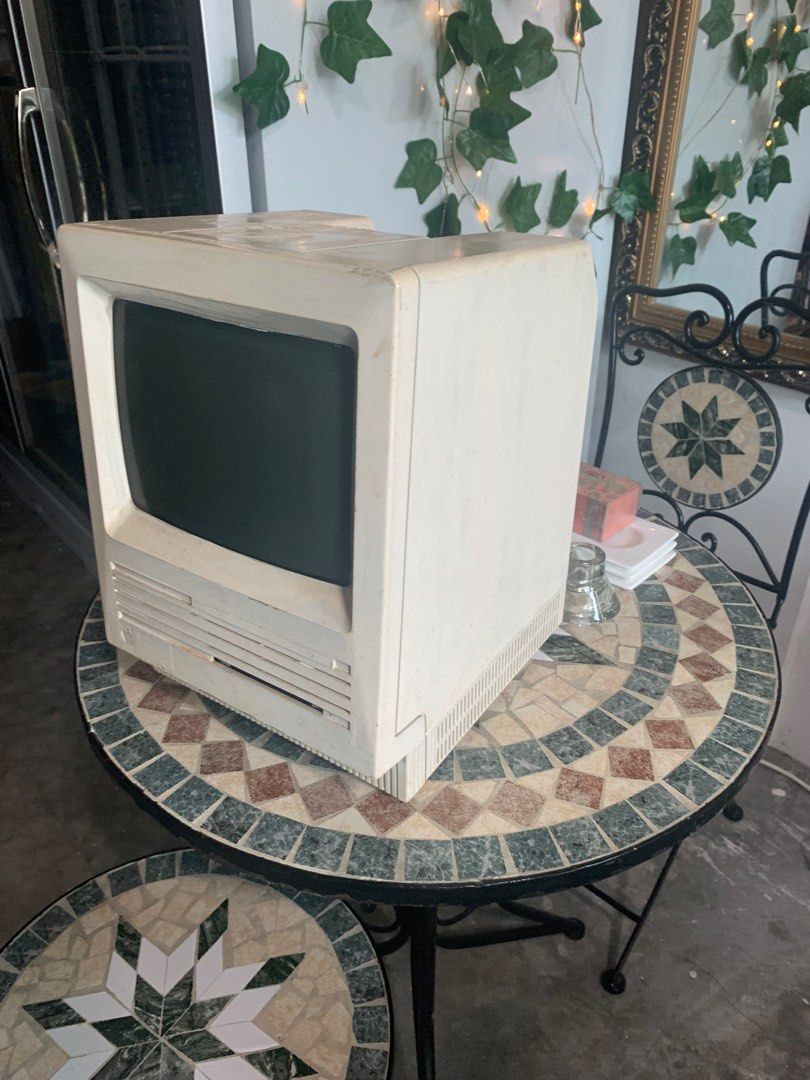 Vintage Mac Desktop62853056979714111