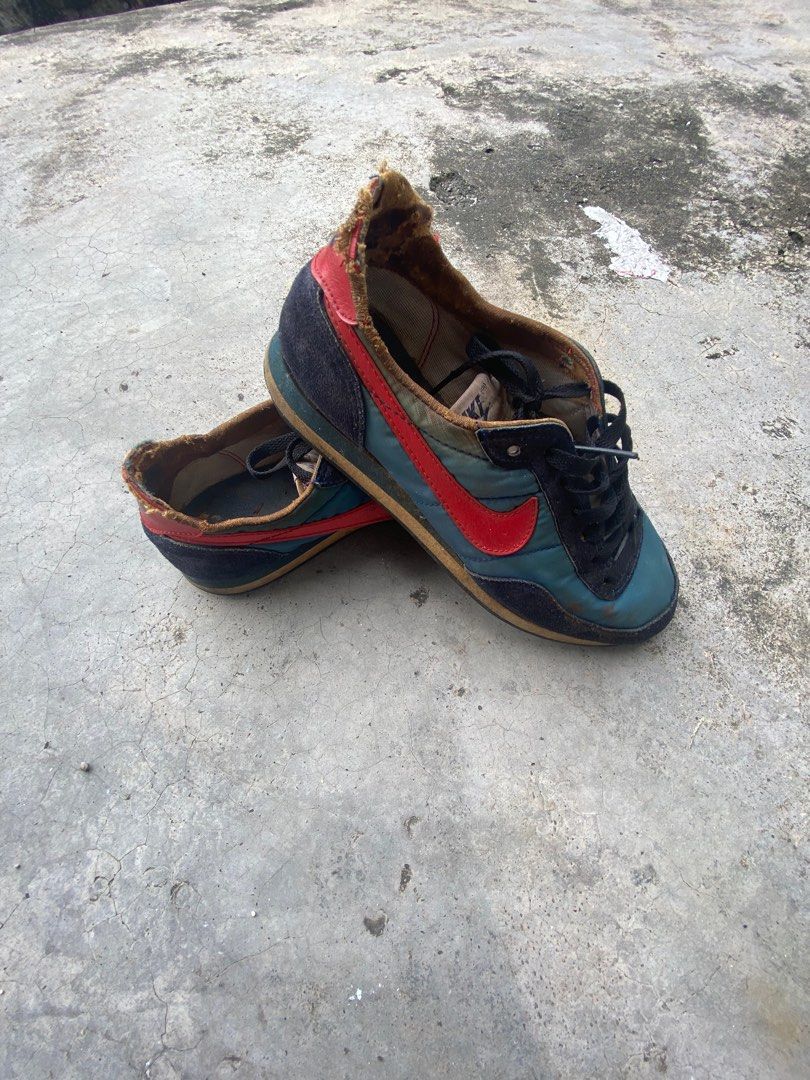Vintage nike pumps best sale