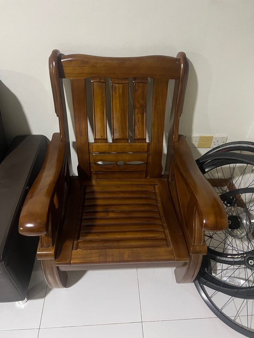 Wooden easy chair on sale olx