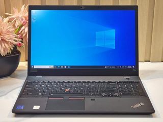 WorkStation Laptop Lenovo ThinkPad P15s Gen 2 Core i7 11th Gen 32GB RAM 1TB SSD UHD 4K Resolution  15.6 INCH Nvidia Ge-Force T500 4GB VRam w/ finger print security Backlit Keyboard 💻2ndHand, Slightly Use