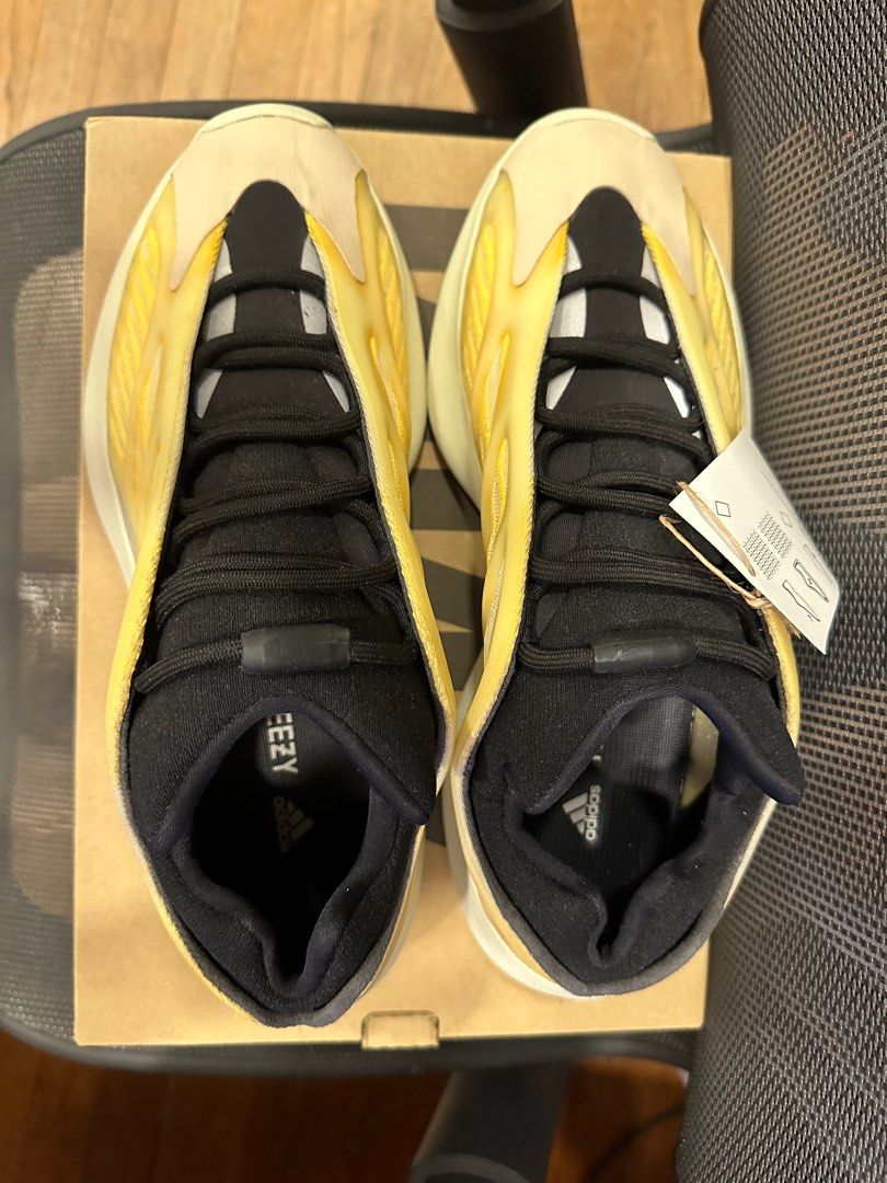 yeezy safflower on feet