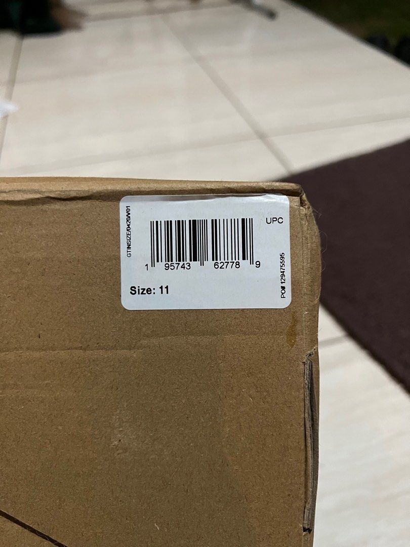 https://id.carousell.com/p/yeezy-foam-runner-onyx-1254224971/