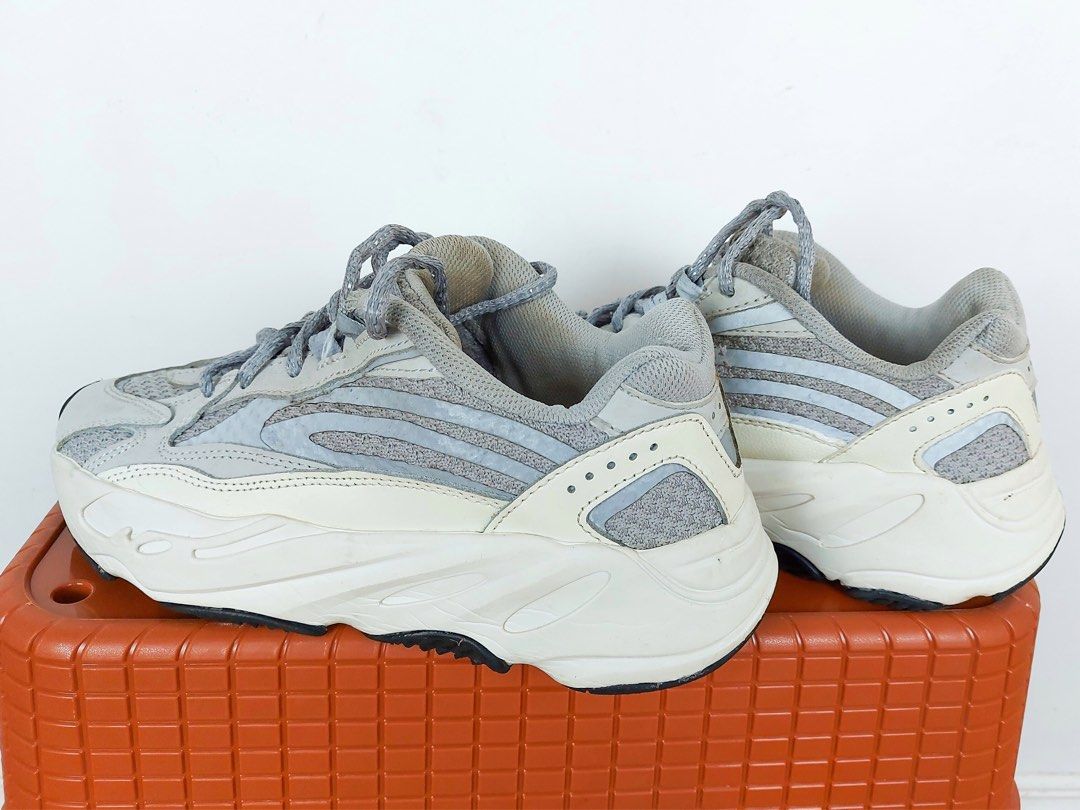 Adidas yeezy hotsell ortholite 90