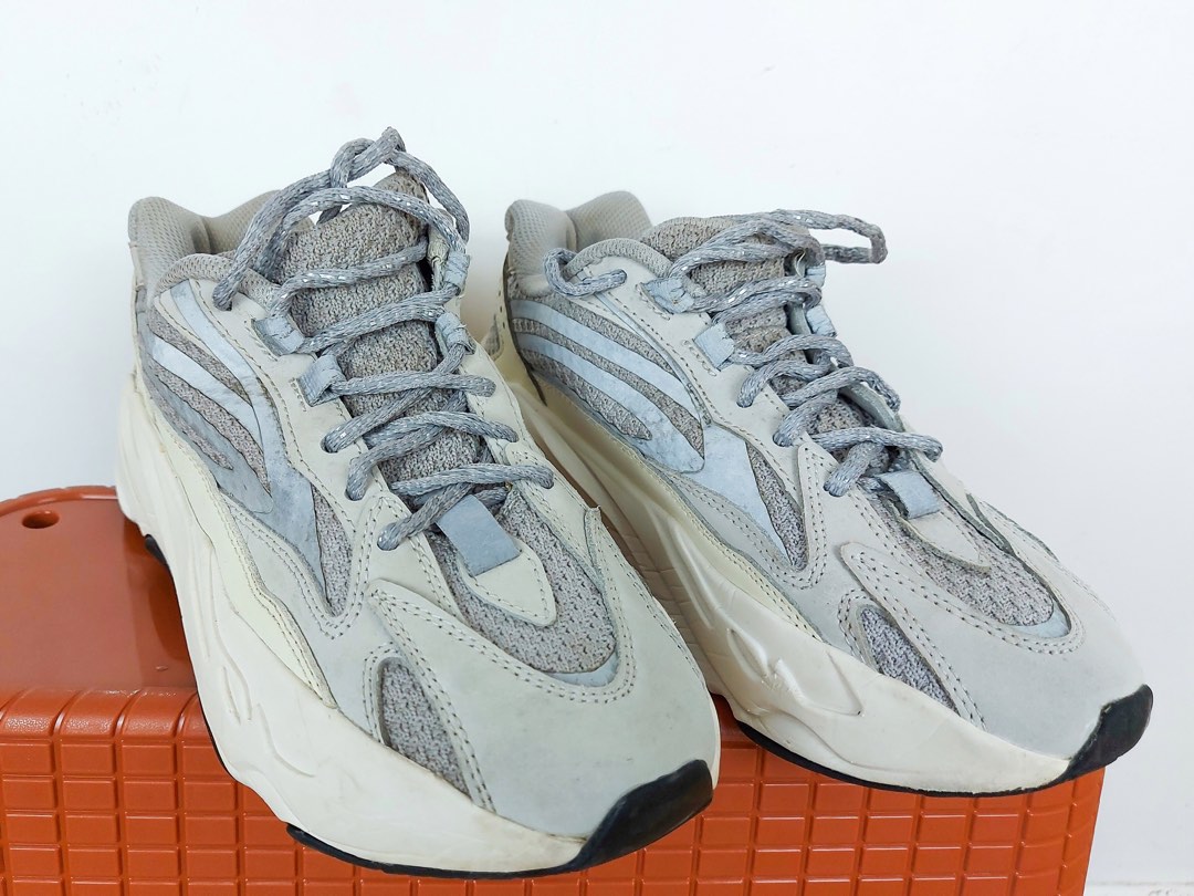 Adidas yeezy sale ortholite 700