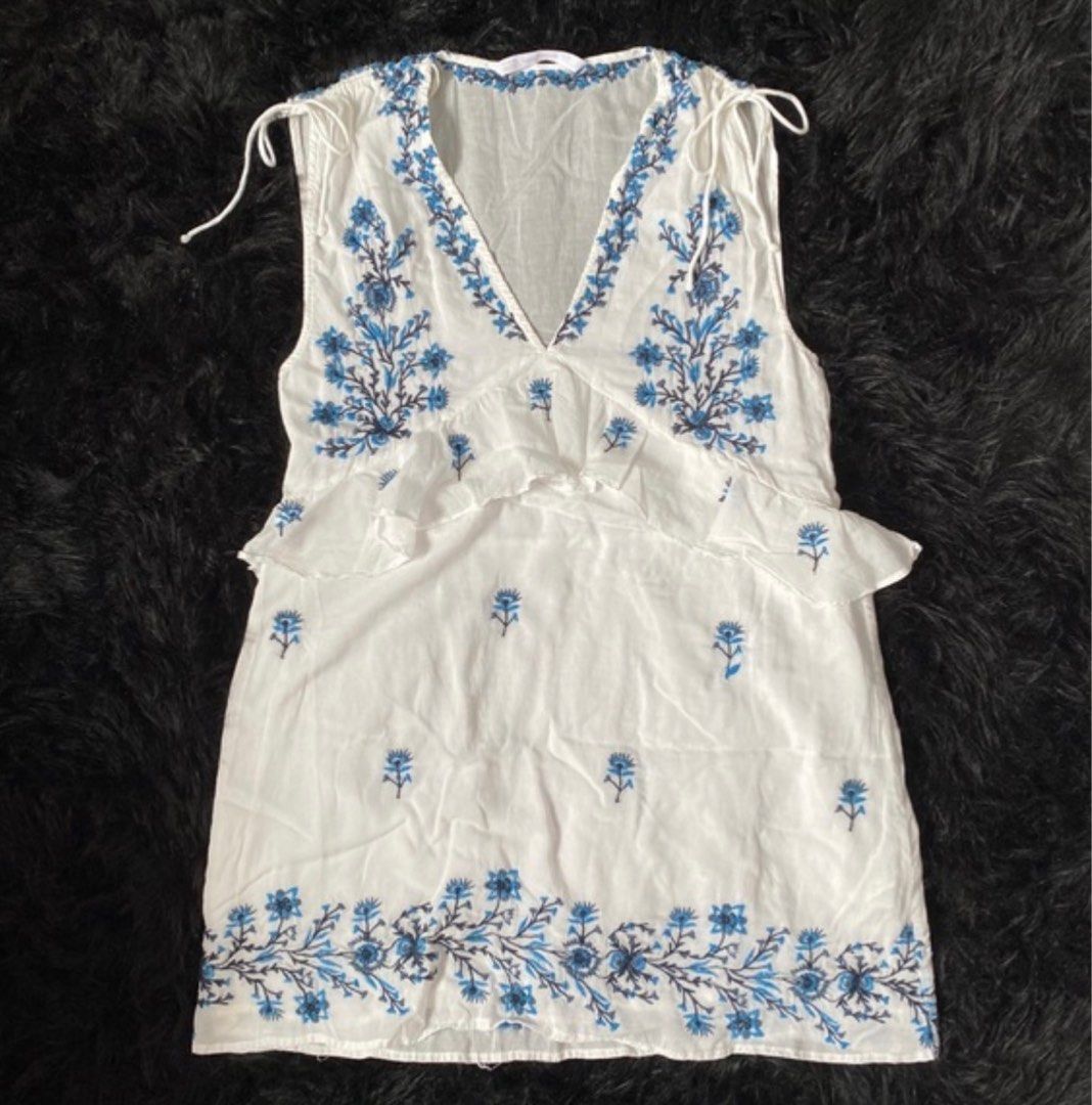 zara white floral embroidered dress Payal Pratap | Ecru Longwood Embroidered Dress main image 0