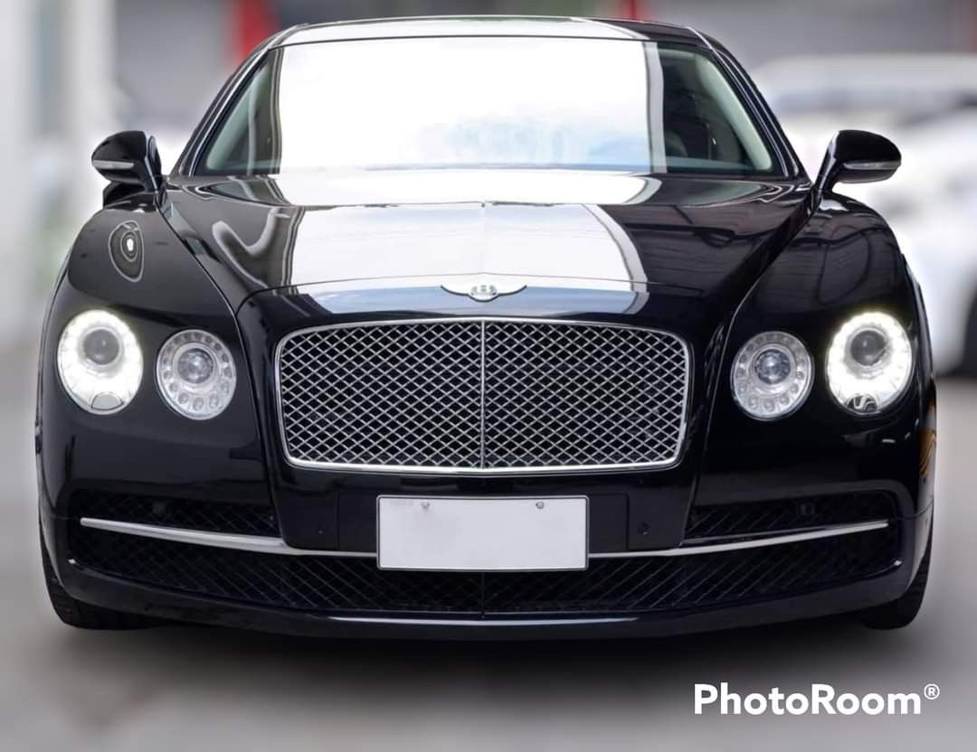 2014 Bentley Flying Spur W12 Local unit Auto (Category: Used Cars) located in Quezon City. Submitted by p1motors (Listing ID 1254379141, Image 2). Description: 2014 Bentley Flying Spur W12 Unit Price 10m Call 09955482021 3tkms mileage Specs: 6.0L W12 twin-turbo DOHC 48-valve Eight-speed Automatic All Wheel Drive Electronic Brake Force Distribution Moonroof Woodgrain Interior Trim Heated Rear Seat Automatic/Self levelling Suspension Traction Contr