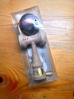（分類：）位於 。 由 elv75 提交（商品編號 1254423954，圖片 1）。簡介： 。