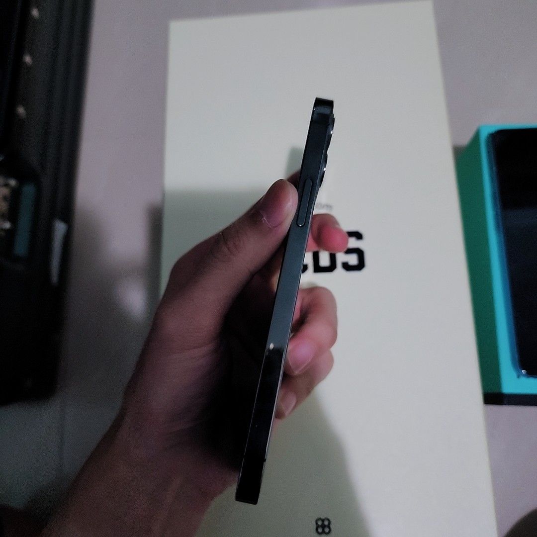 Reemplazo De La Pantalla Del IPhone 12 Pro - Guía De Reparación IFixit