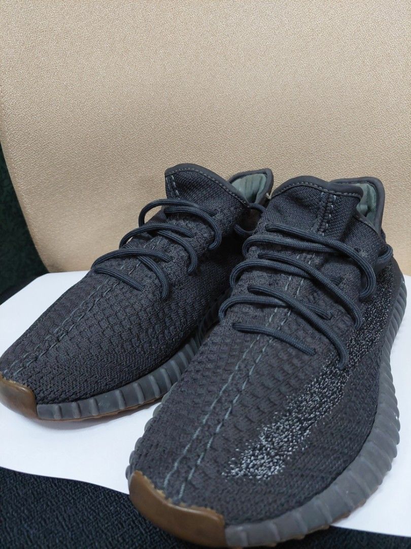Yeezy full black cheap