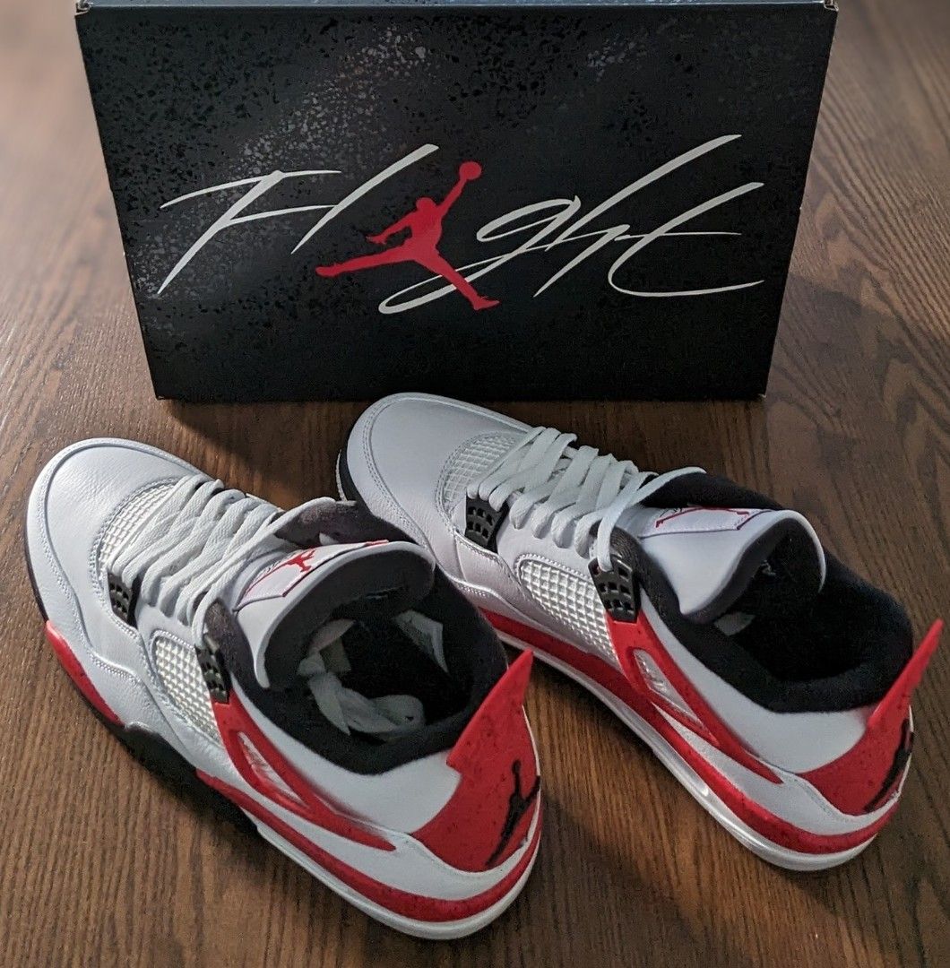 Air Jordan 4 Supreme, Men's Fashion, Footwear, Sneakers on Carousell
