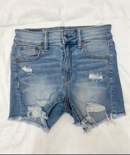(Category: ) located in . Submitted by kokoclosets (Listing ID 1254420541, Image 1). Description: .
