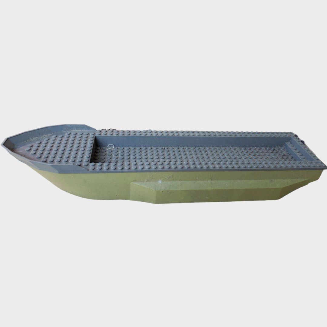 Authentic Lego Ship (shell only) (Category: Lego & Building Sets) located in Davao. Submitted by casaofelia (Listing ID 1254349180, Image 1). Description: .