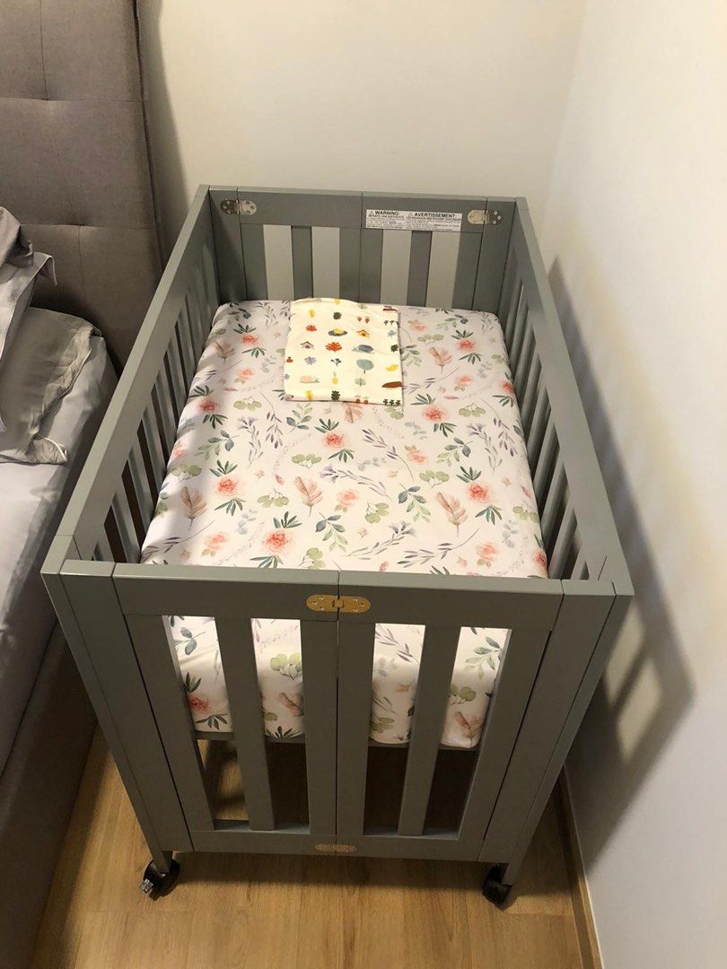 Babyletto origami mini crib, Babies & Kids, Baby Nursery & Kids