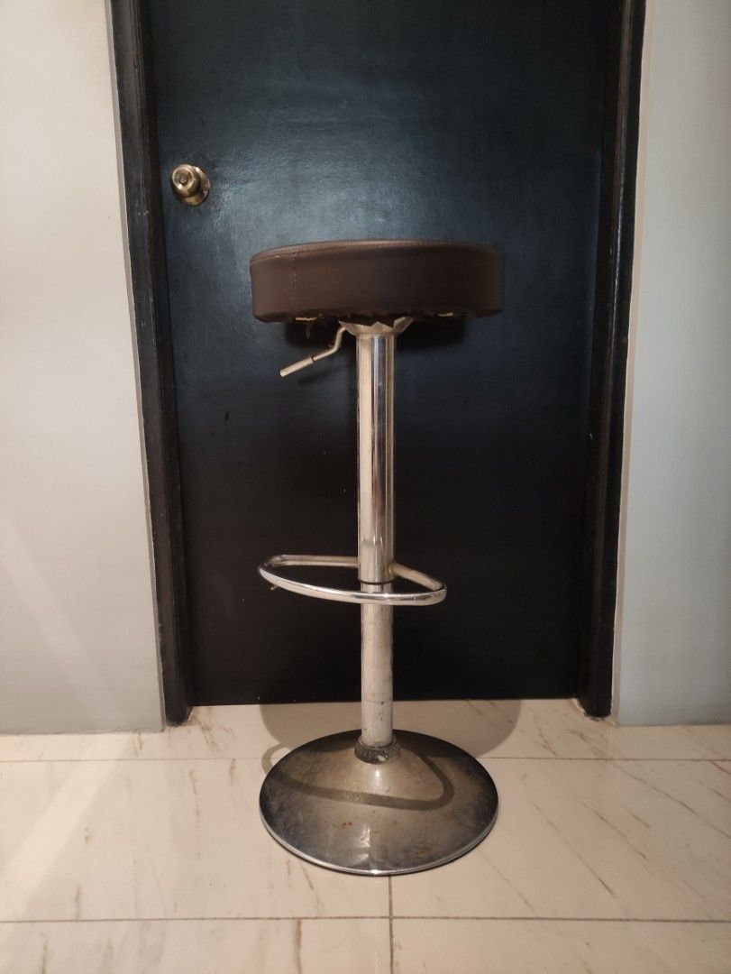 Mandaue foam store bar stool