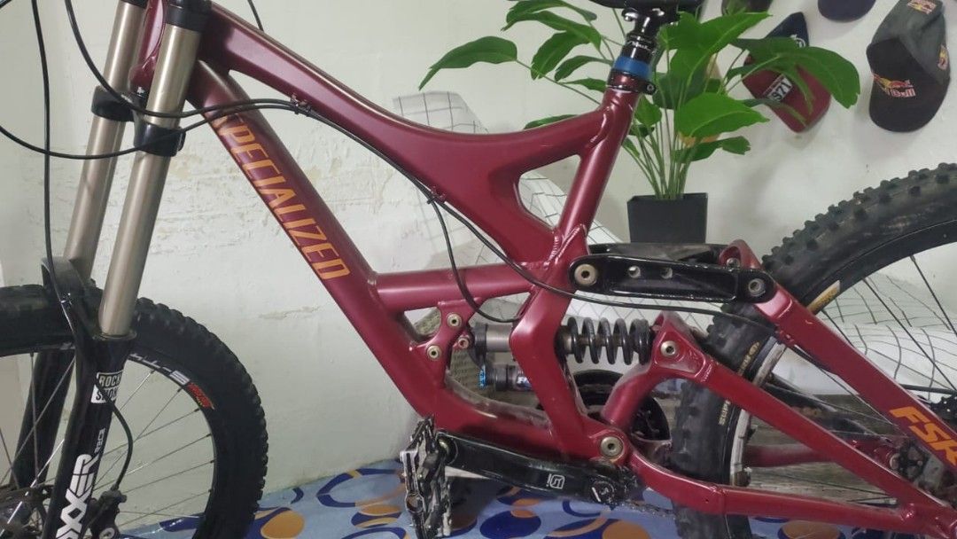 Basikal downhill sale