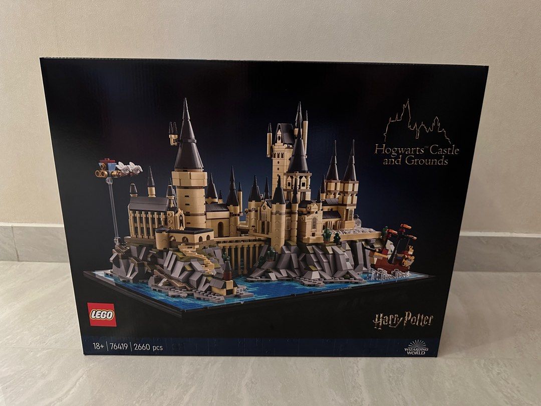 BNIB Sealed Lego 76419 Harry Potter Hogwarts Castle and Grounds (with free  Ninjago gift ), Hobbies & Toys, Toys & Games on Carousell