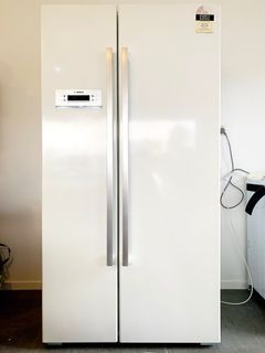 BOSCH 678L Refrigerator Side by Side White