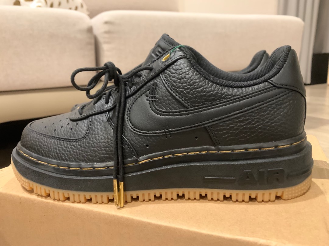 Air force black discount gum