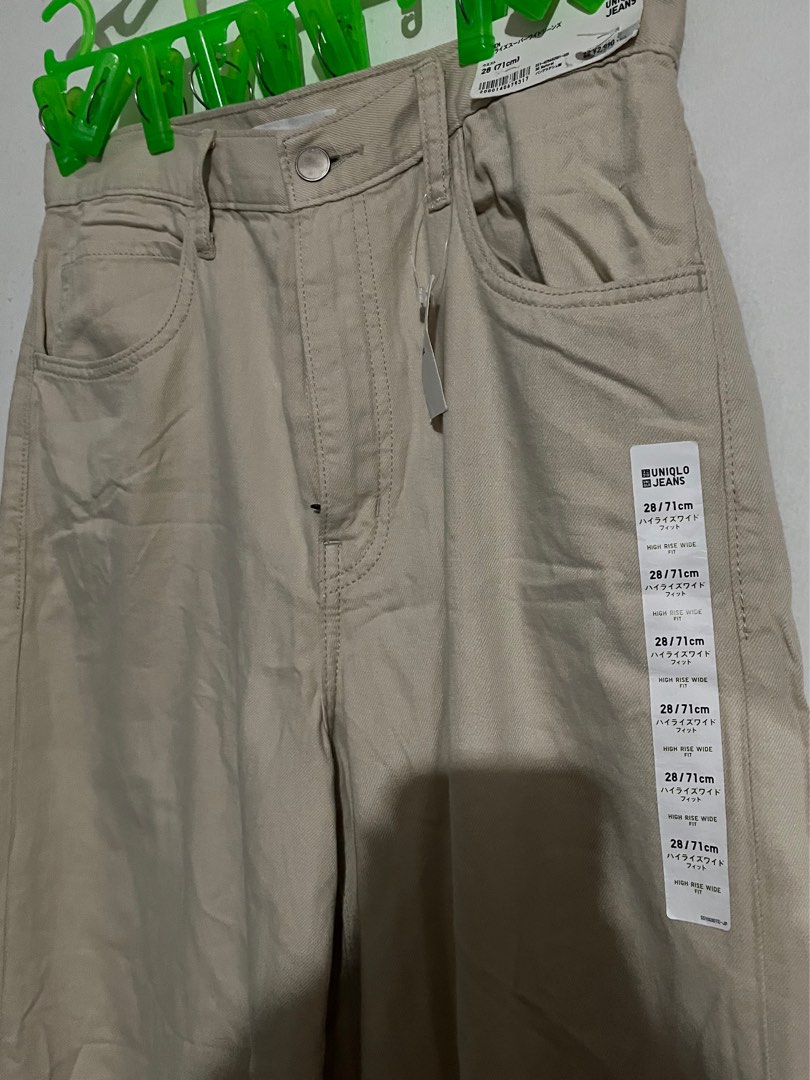 Brand New Uniqlo Cream Wideleg Pants size 31, Women's Fashion, Bottoms
