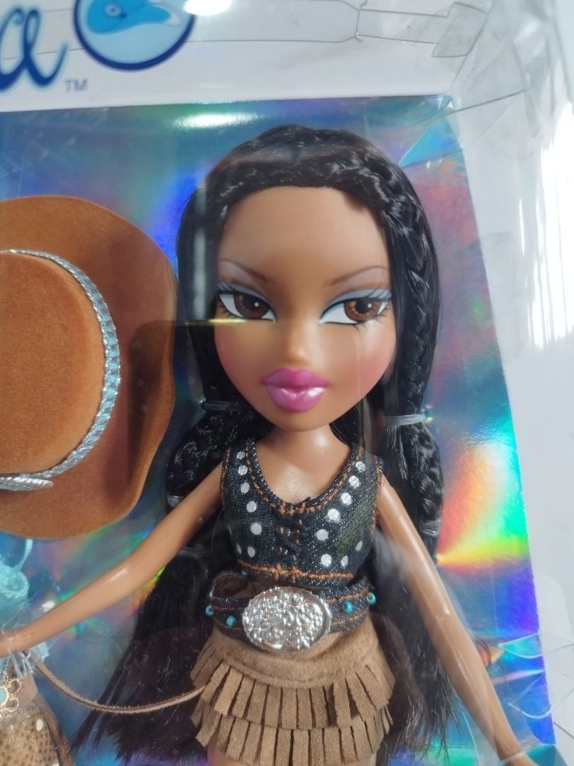 Bratz Original Fashion Doll Kiana with 2 Outfits and Poster (Slight dents  on box), Hobbies & Toys, Toys & Games on Carousell