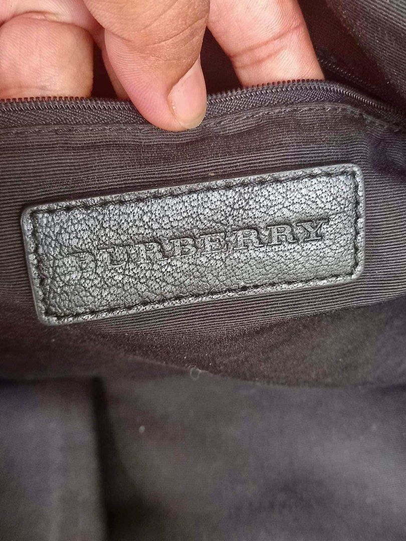 BURBERRY Briefcase Legit, Luxury, Bags & Wallets on Carousell