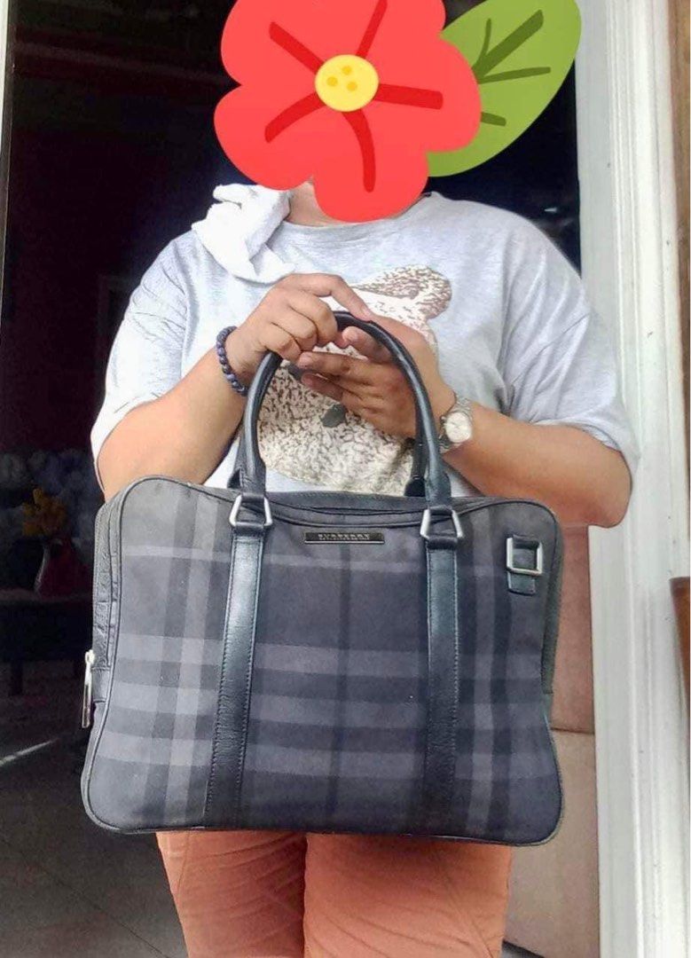 BURBERRY Briefcase Legit, Luxury, Bags & Wallets on Carousell