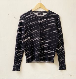 Cardigan Balenciaga Luxury Brand