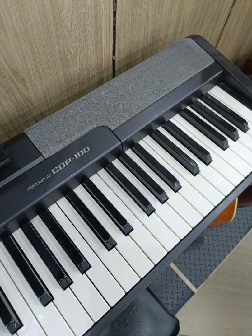 CASIO KEYBOARD CDP 100 Hobbies Toys Music Media Musical
