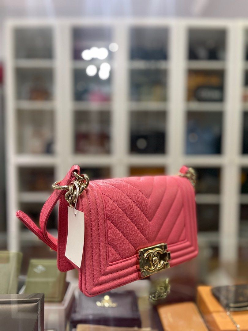 Chanel boy pink caviar sale