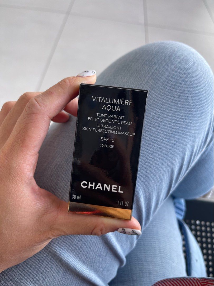 Chanel Vitalumière Aqua (30 Beige), Beauty & Personal Care, Face
