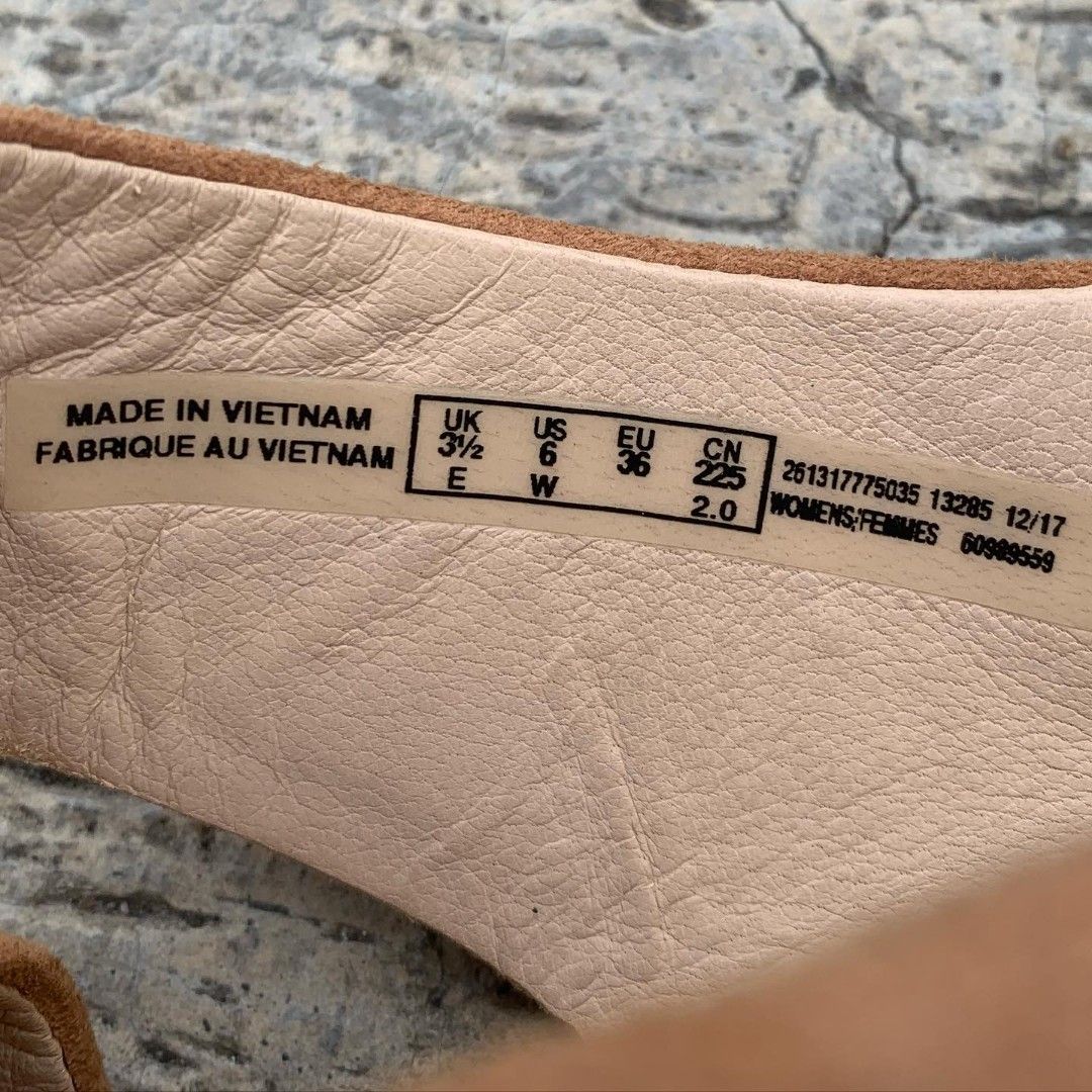 Clarks maritsa lara tan hotsell suede