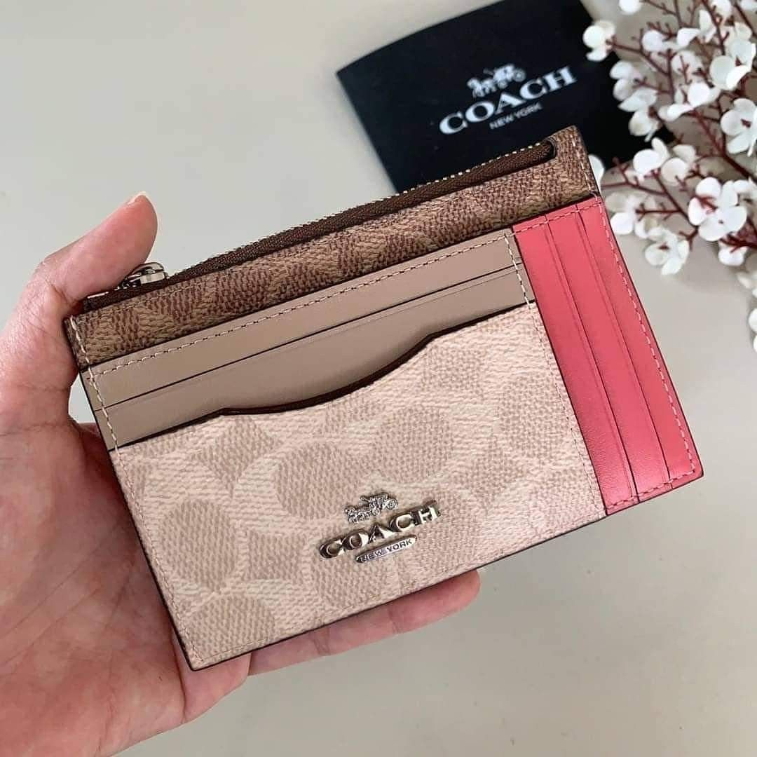 Large card case coach 2025