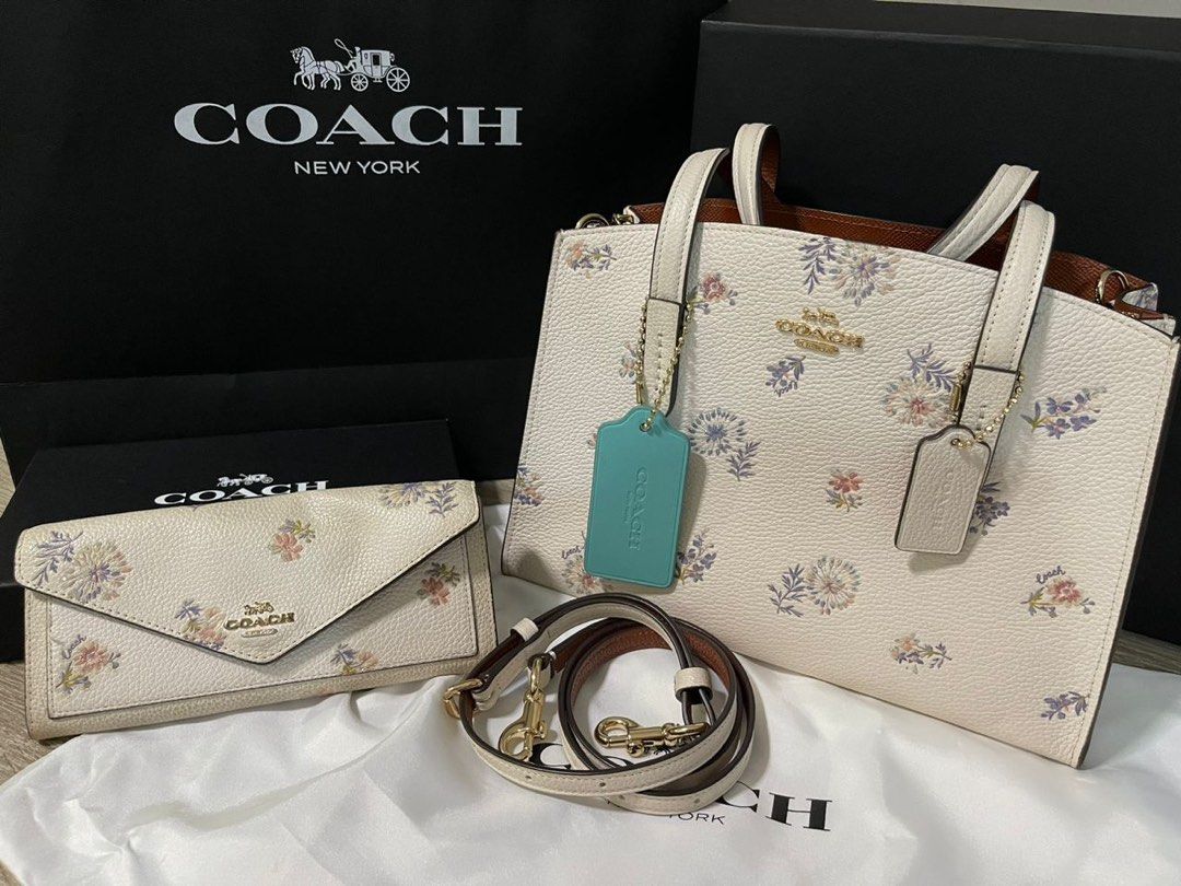 Charlie carryall 28 sales with meadow prairie print