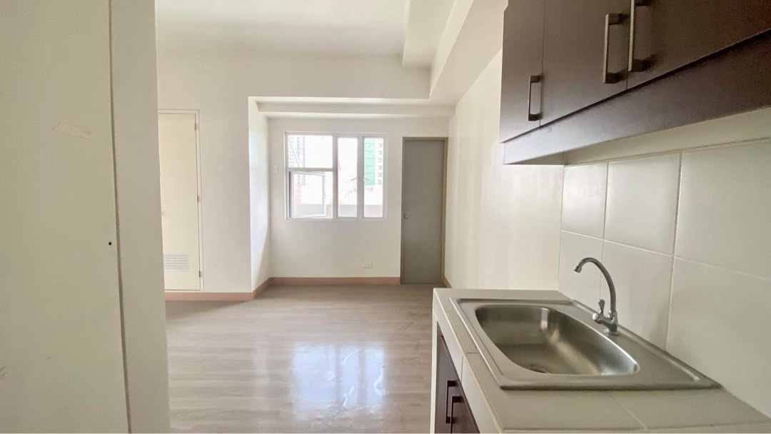 Condo near De La Salle Manila for sale, Property, For Sale, Apartments