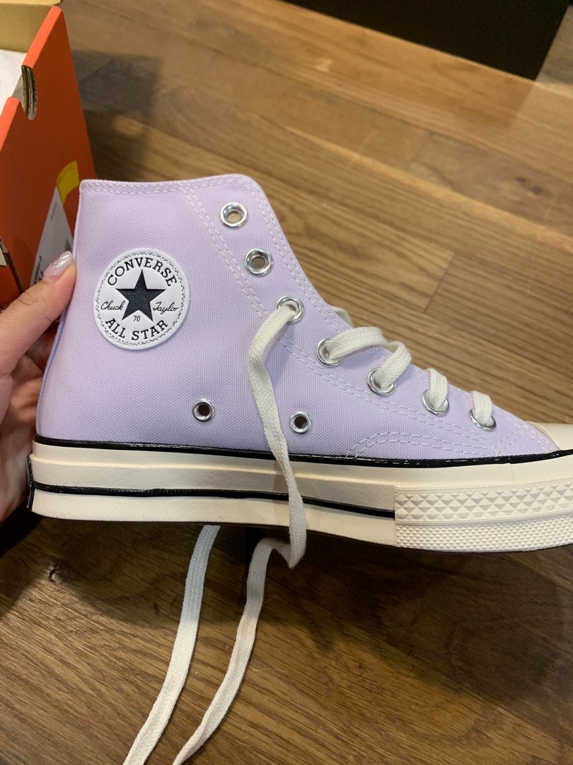 Purple converse low tops top
