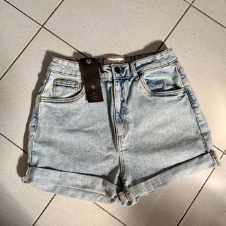 (Category: ) located in . Submitted by shedripp (Listing ID 1254268138, Image 1). Description: .